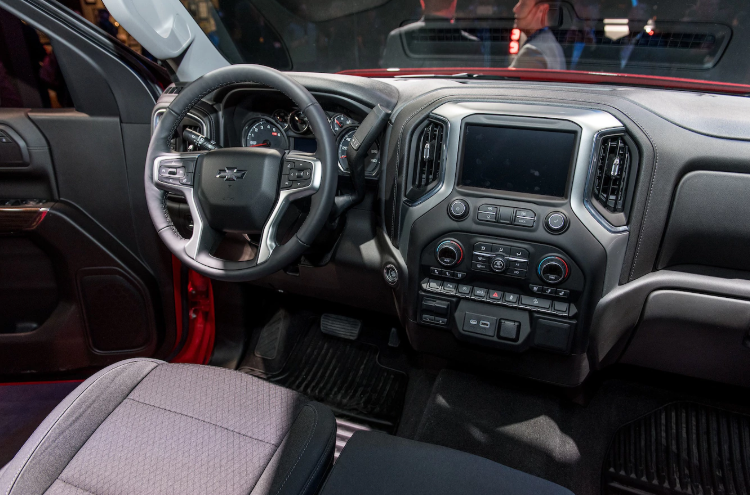 2021 Chevrolet Express Interior