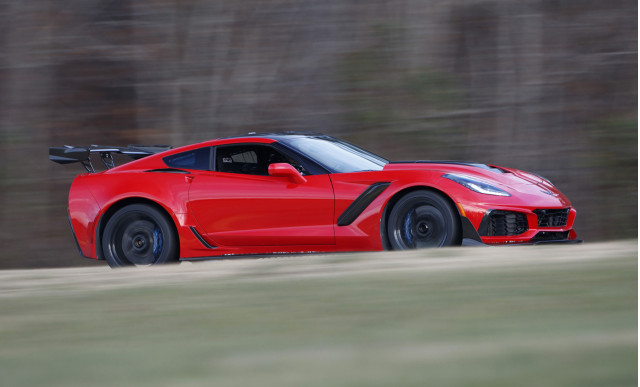 2021 Chevrolet Corvette ZR1 Spy Photo