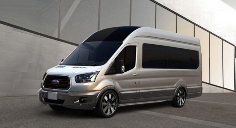 2020 Chevrolet Express Passenger Van