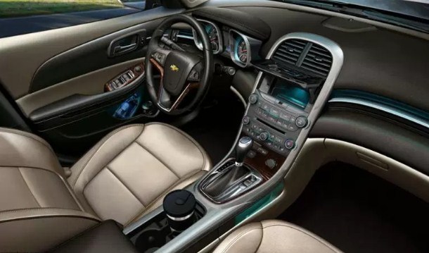 2020 Chevrolet Malibu Interior