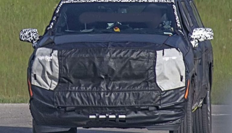 2020 Chevrolet Suburban Roof Rack Redesign