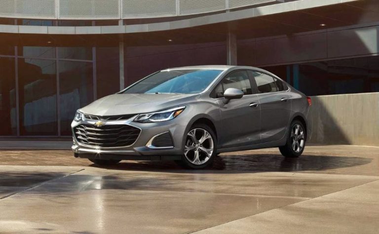 2020 Chevy Cruze Features