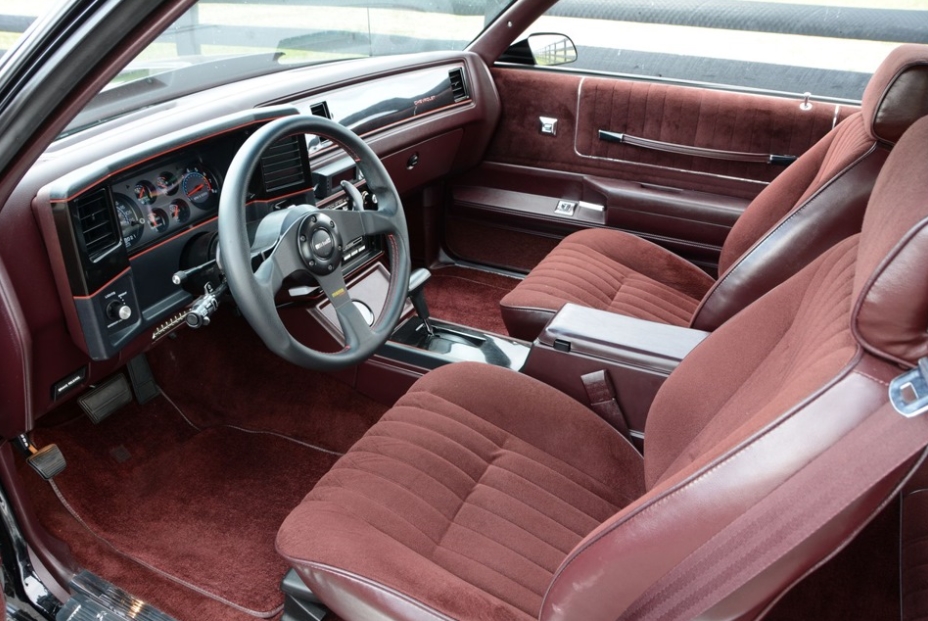 New 2024 Chevy Monte Carlo Interior