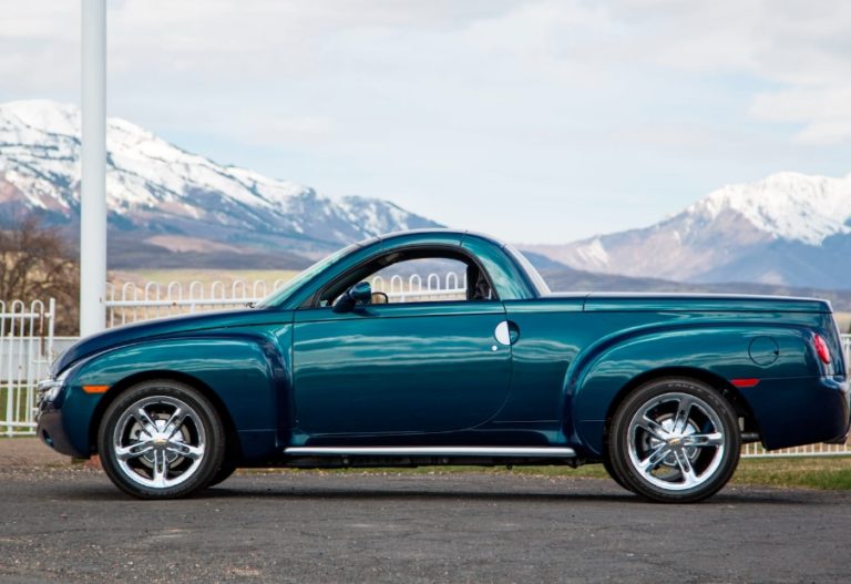 New 2024 Chevy SSR Exterior