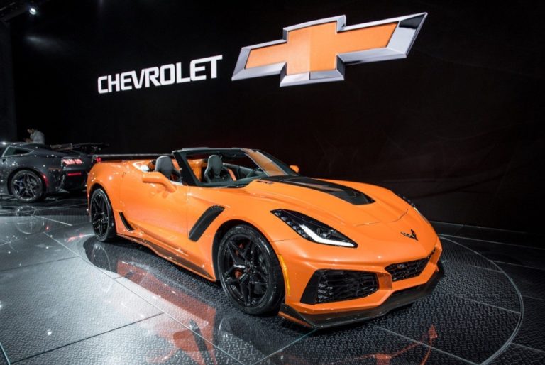 New 2024 Chevrolet Corvette Convertible Exterior