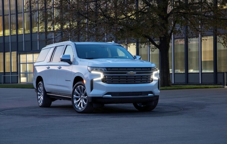 2024 Chevrolet Suburban Exterior