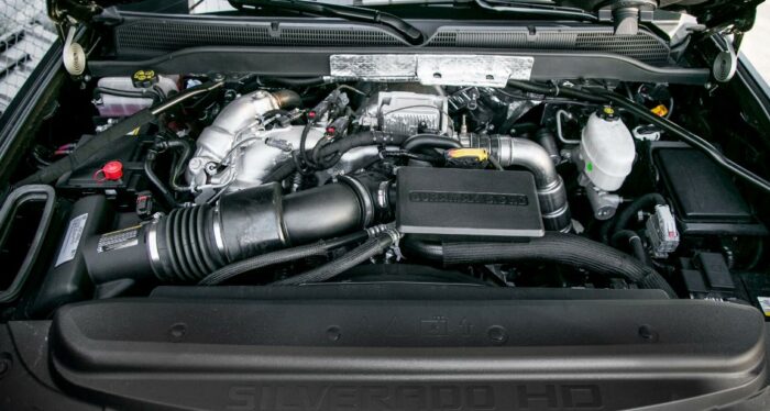2024 Chevy 2500HD Engine
