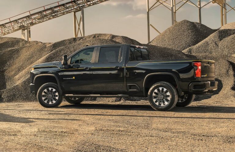 2024 Chevy Silverado 2500HD Exterior