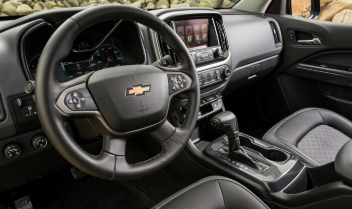 Chevrolet Colorado 2024 Interior