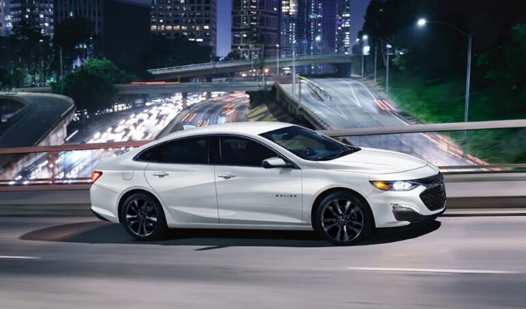 2025 Chevrolet Malibu Exterior