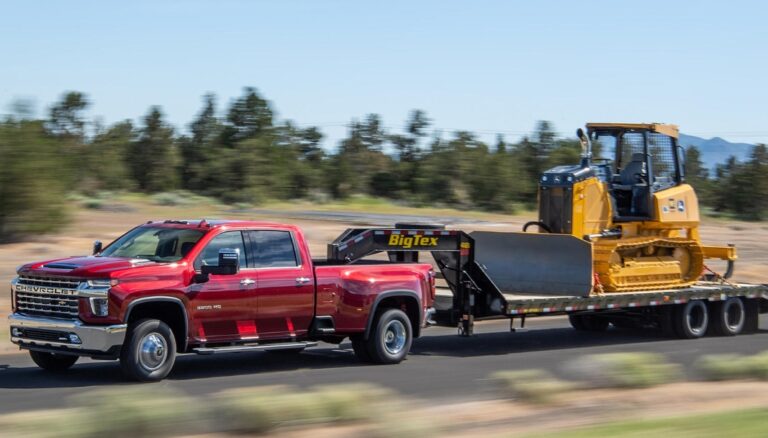 2026 Chevy Silverado 3500HD Exterior