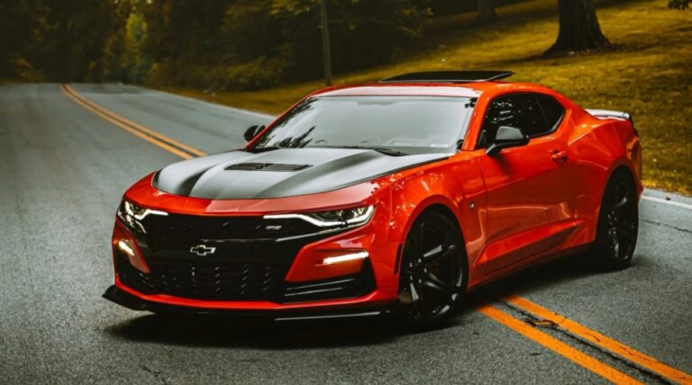  2026 Chevrolet Camaro Coupe Pictures