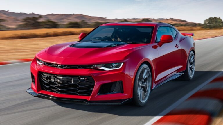 2026 Chevrolet Camaro Pictures